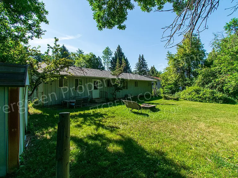 1117 Fairview Dr — Photo 36