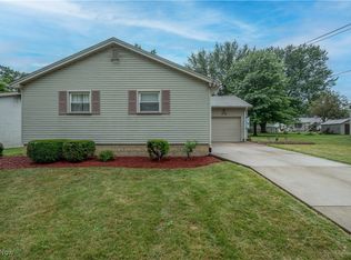 1774 Laurie Dr, Youngstown, OH