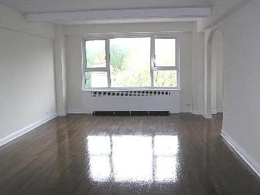 Rented by Corcoran | media 21