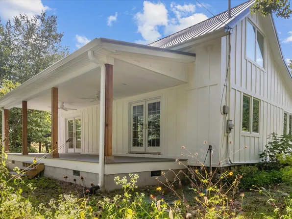 2772 Fishing Ford Rd, Belfast, TN 37019