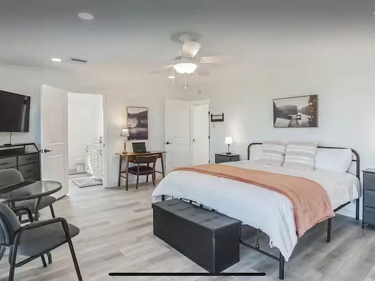 8201 Forest Ridge Dr — Photo 23