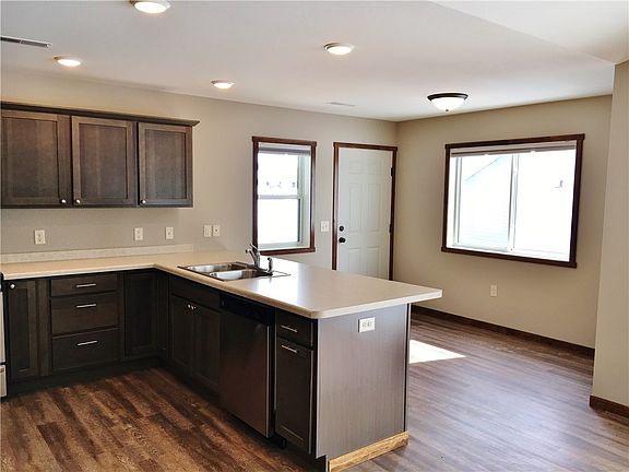 3rd image of 2749 Ridgewood Street #A & B