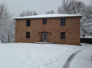 208 Reinders Rd, East Peoria, IL 61611