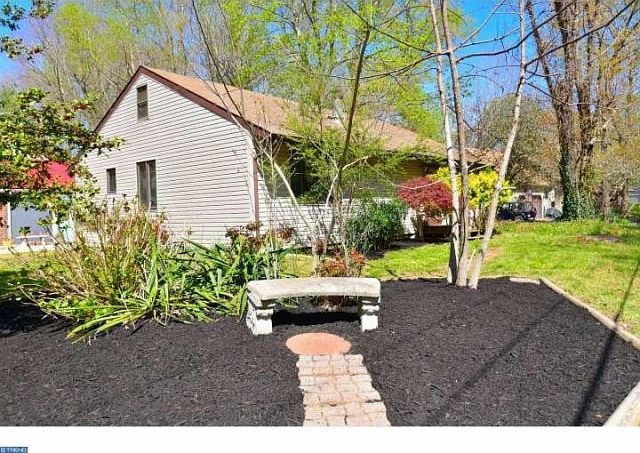 1st image of 22680 Holly Way W