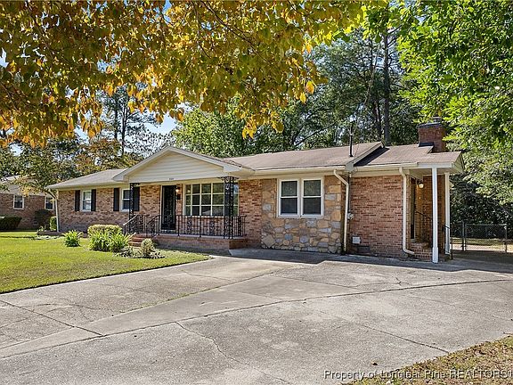 2nd image of 2323 Everena Ave