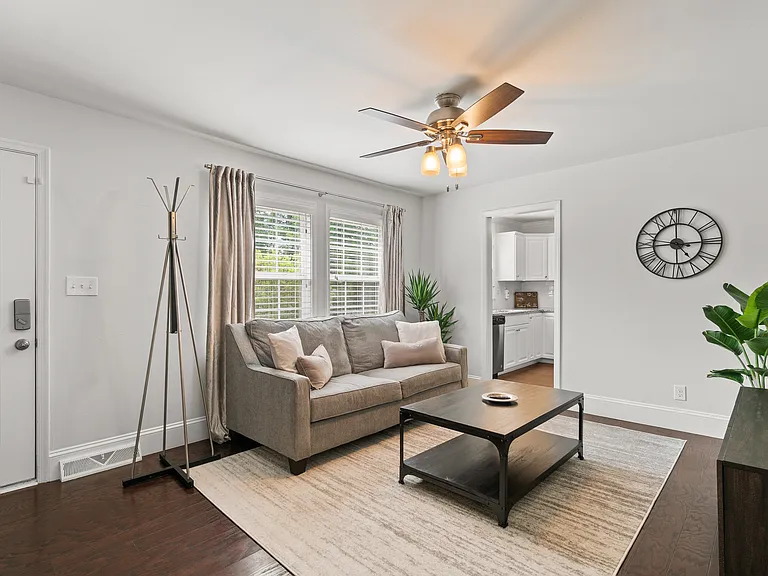 1825 Windham Pl — Photo 11
