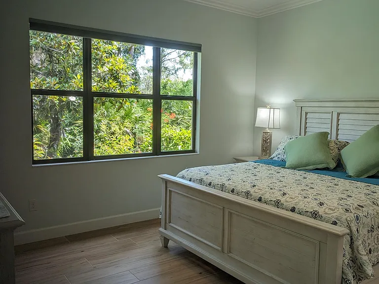 9469 Isla Bella Cir — Photo 14