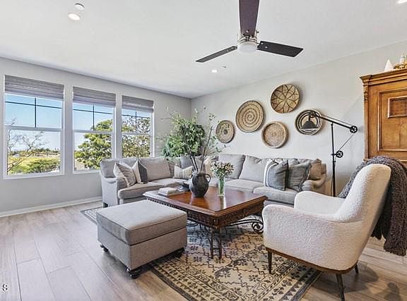 5th image of 4040 Tradewinds Dr