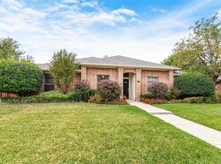 121 Cherrybark Dr, Coppell, TX 75019