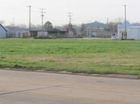 1810 Sterkx Rd #1 & 2, Alexandria, LA 71301
