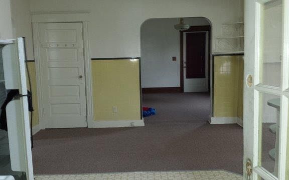 5th image of 801 Salzburg Ave