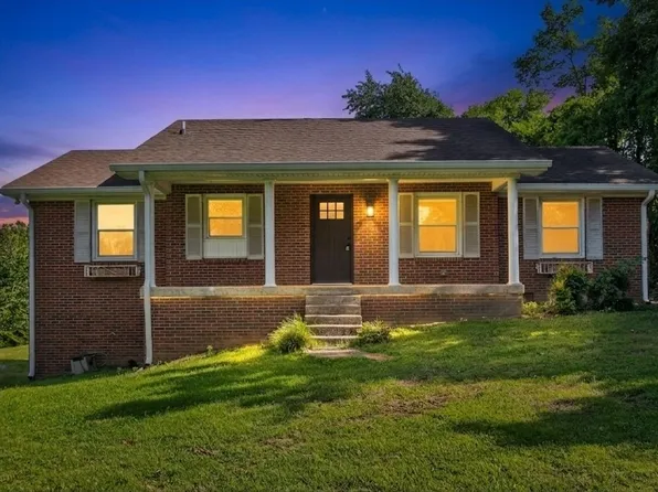 1455 Dividing Ridge Rd, Goodlettsville, TN 37072