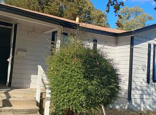 2905 Pioneer St, Fort Worth, TX 76119