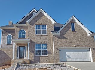 166 Inverness Ln, Georgetown, KY 40324