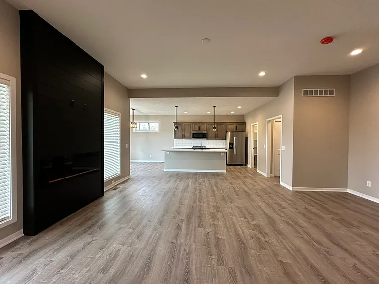 9819 Keystone Dr — Photo 10
