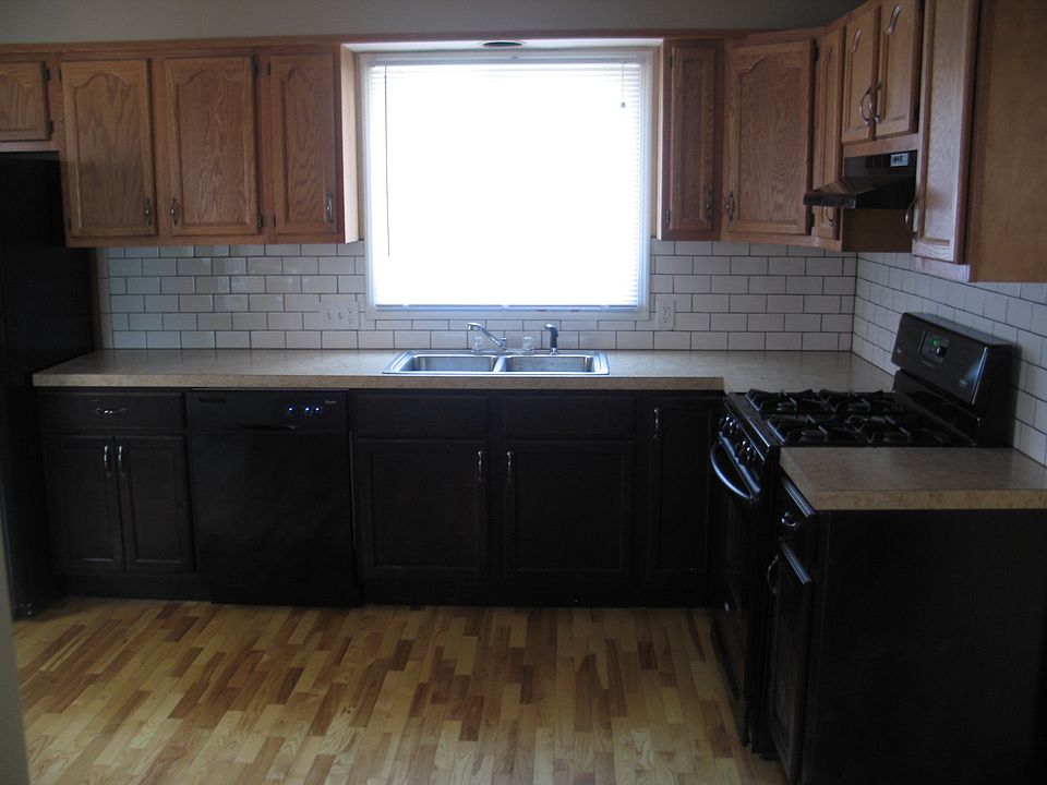 1st image of 350 Gunnison Ave SW