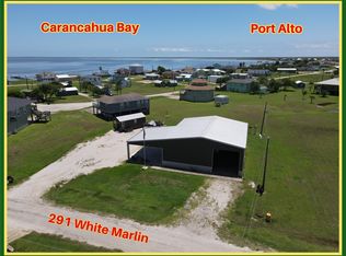 291 White Marlin Dr, Port Lavaca, TX 77979