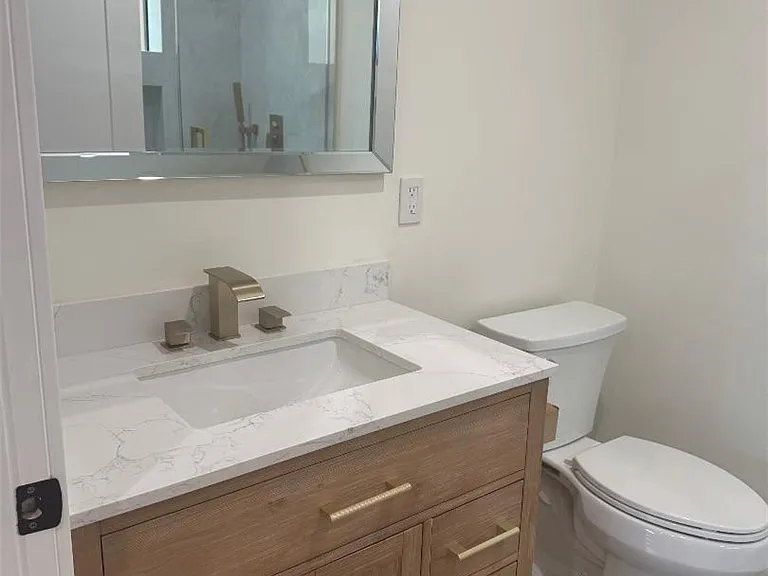 2846 Fairmount — Photo 11