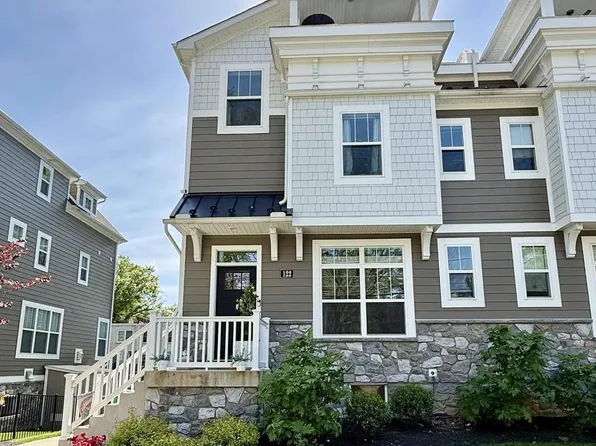 122 N Providence Rd, Media, PA 19063