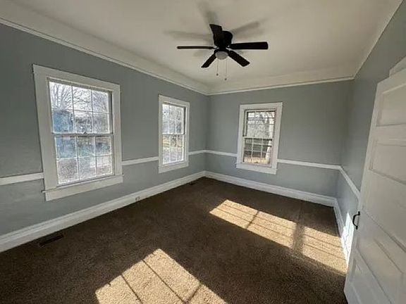 5th image of 1145 Granite St