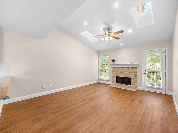 2nd image of 5616 Preston Oaks Rd APT 110