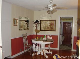 1220 Winyah Dr, Columbia, SC 29203