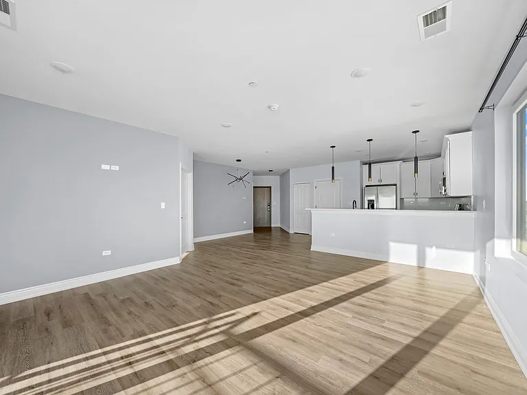 Premier Luxury Apartments — Photo 16