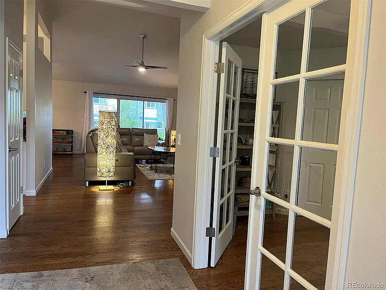 10025 Teton Ct — Photo 2