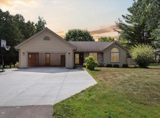 8444 63rd Ave, Pleasant Prairie, WI 53158