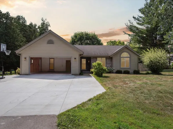 8444 63rd AVENUE, Kenosha, WI 53158