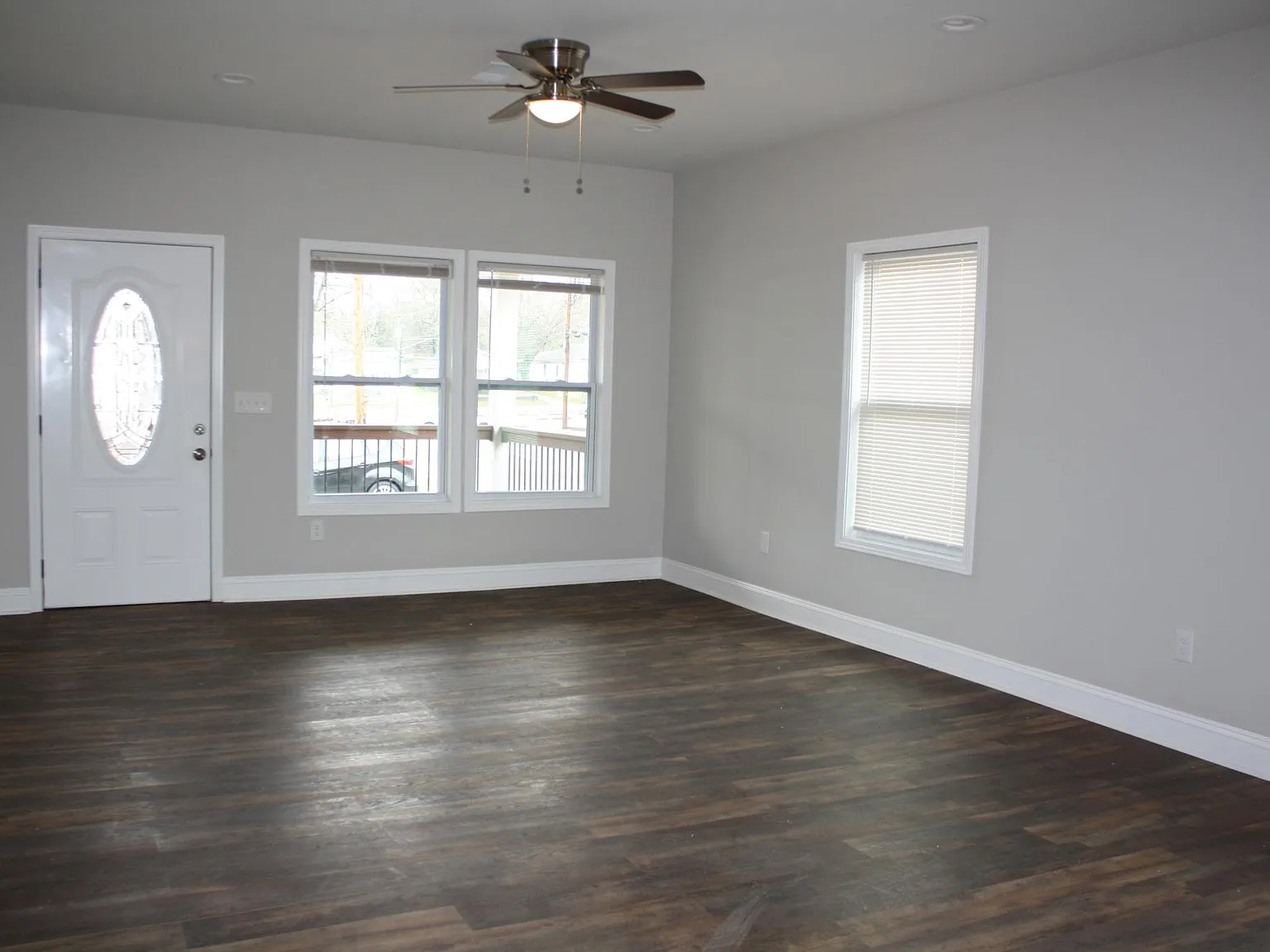 311 Tremont Ave — Photo 4