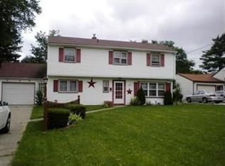 7433 Ranier Trl, Youngstown, OH 44512