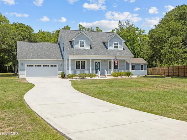 180 Avis Drive, Newport, NC 28570