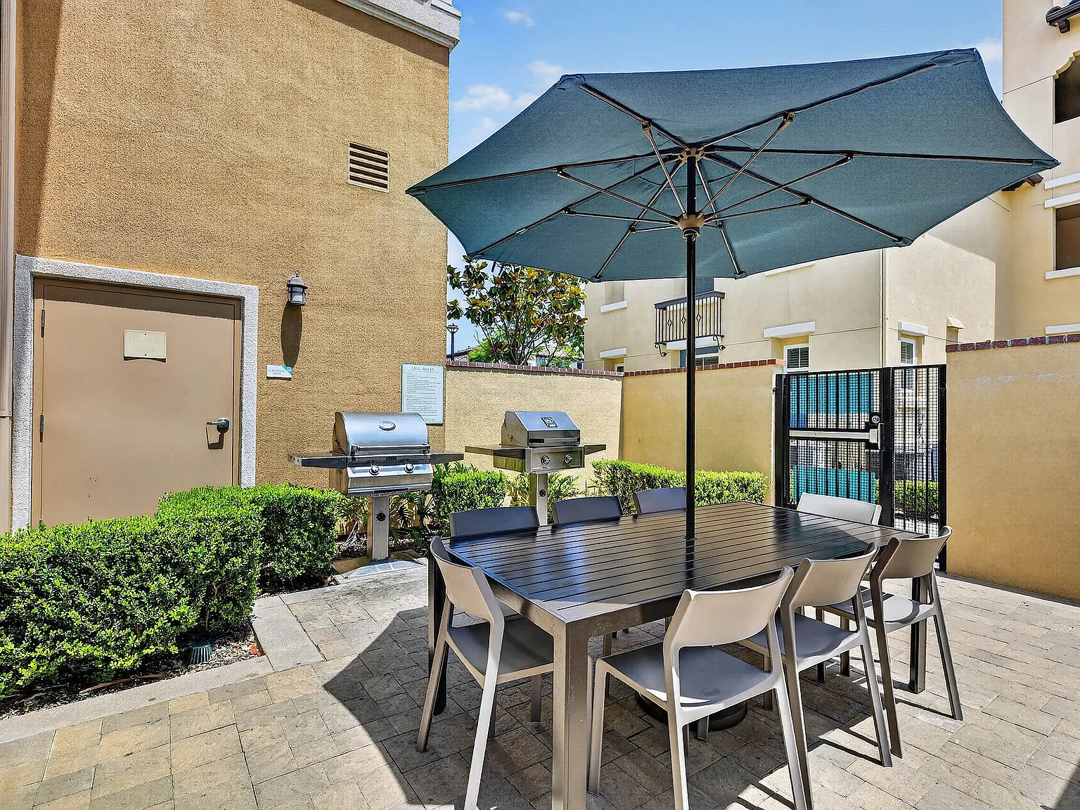 AMLI Camarillo — Photo 4