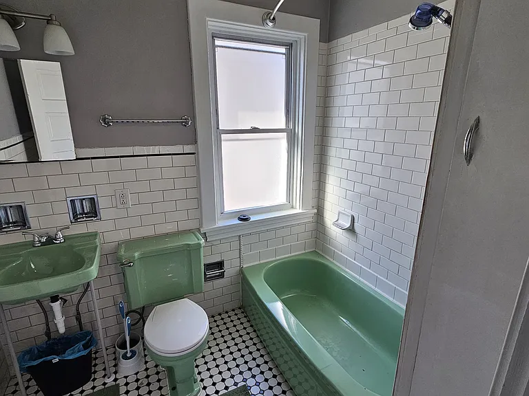 227 Magazine St — Photo 11
