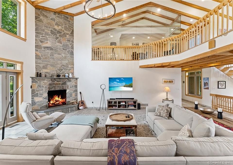 39 Quanopaug Trl, Woodbury, CT 06798 MLS 170595154 Zillow