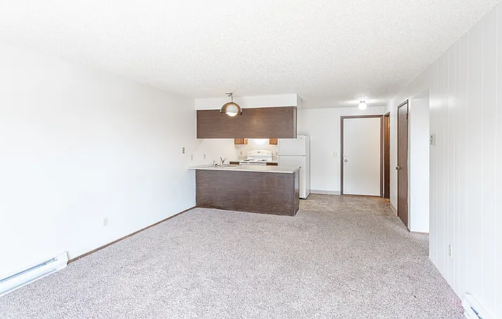 Crosspointe Apartments — Photo 7