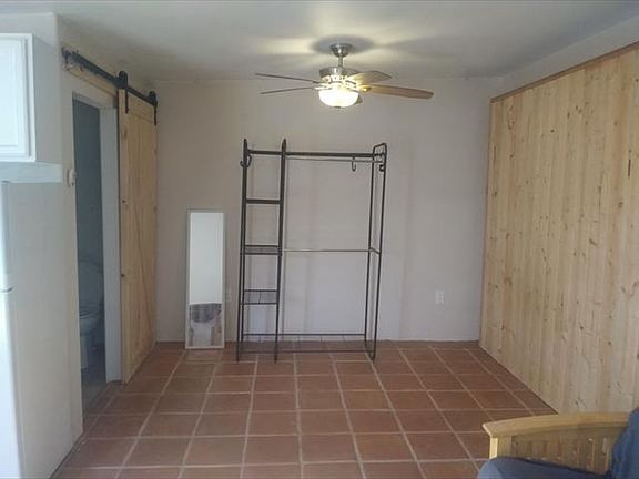 4th image of 2130 Channel Dr