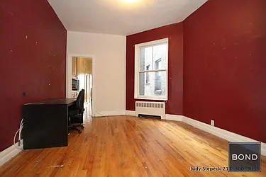 Rented by Bond New York