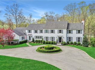 128 Dunning Rd, New Canaan, CT 06840