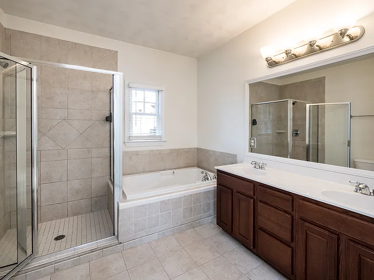 915 Colley Ave #A — Photo 31