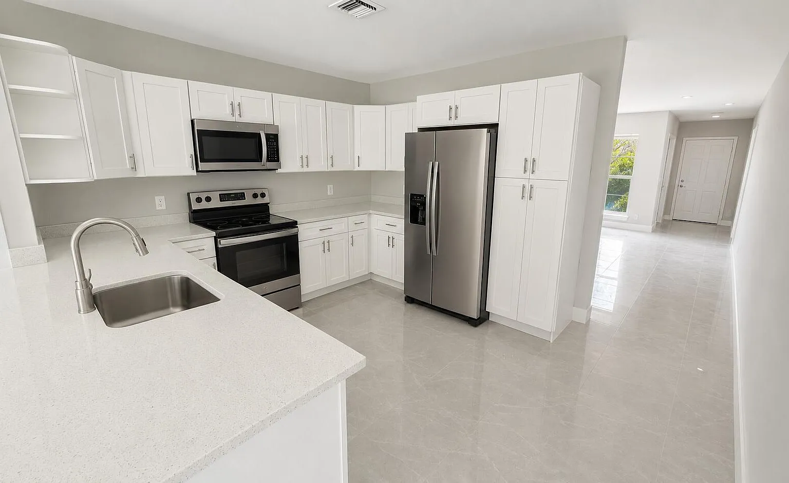 3 bed, 2.0 bath, 1400 sqft, $3,499 — Photo 3