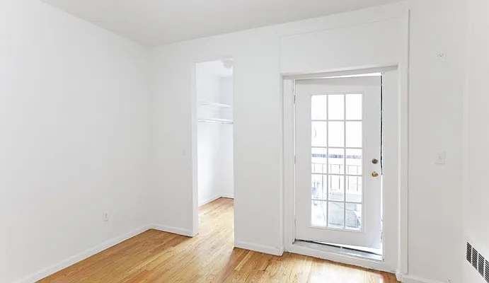 Rented by Copperwood Real Estate | media 19