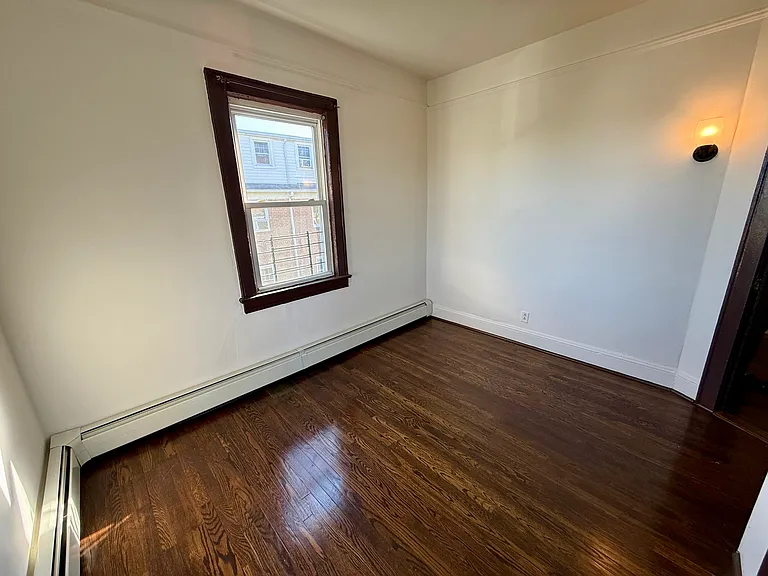 86 Edgewood Ave #2E — Photo 5