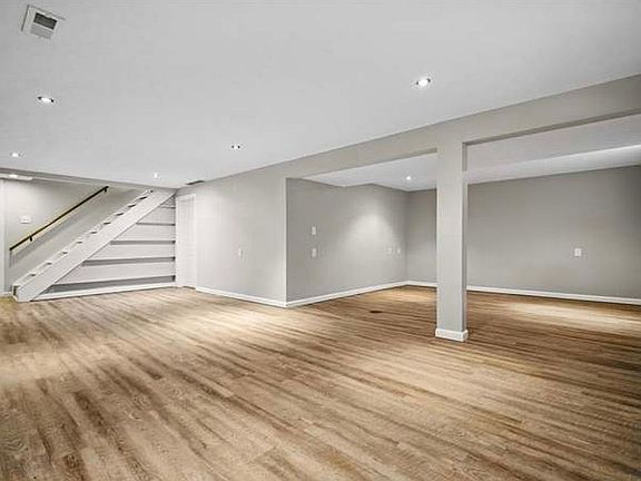 5th image of 1014 Franklin Ave