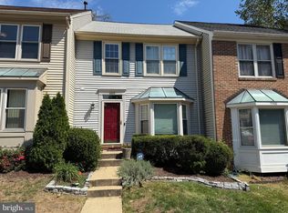 5302 Ridley Ct, Alexandria, VA 22315