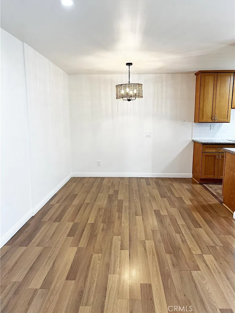 2 bed, 1.5 bath, 1000 sqft, $2,600 — Photo 3