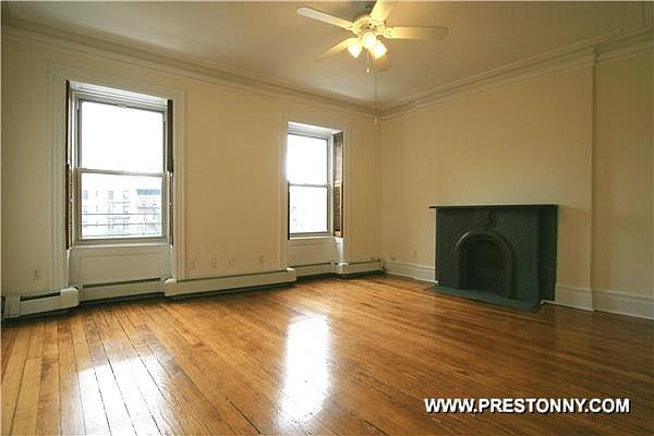 1st image of 18 Abingdon Sq APT 9