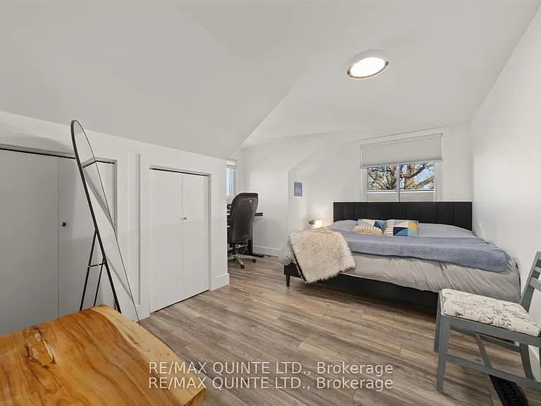 98 Blessington Rd — Photo 13