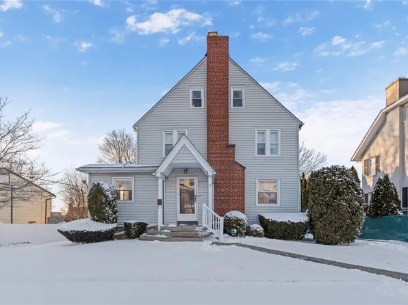 2 Bradford Boulevard, Yonkers, NY 10710